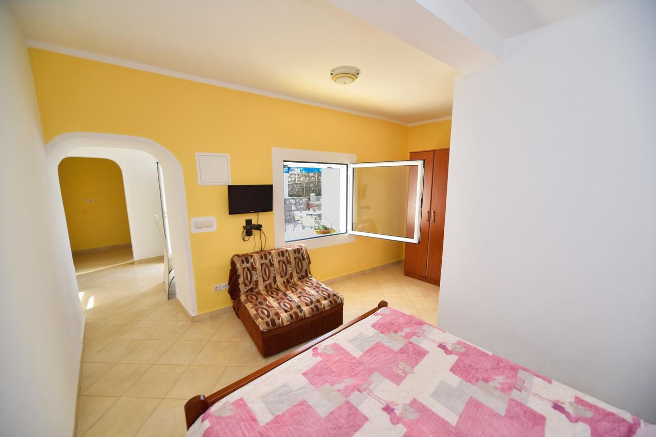 Apartmani Stanisic Canj Exterior photo