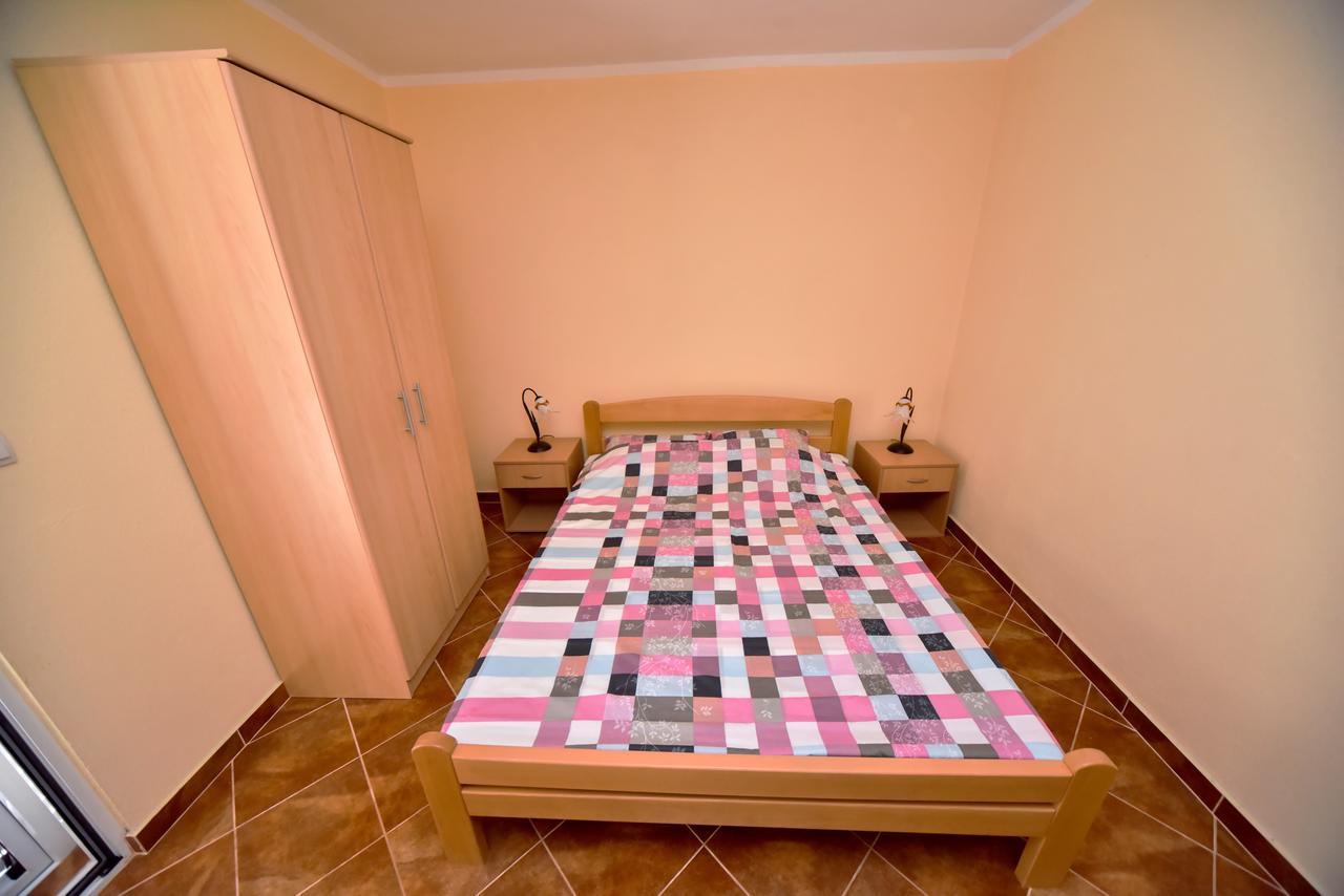 Apartmani Stanisic Canj Exterior photo